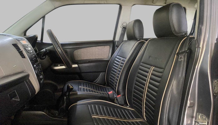 2015 Maruti Wagon R 1.0 VXI, Petrol, Manual, 43,349 km, Right Side Front Door Cabin
