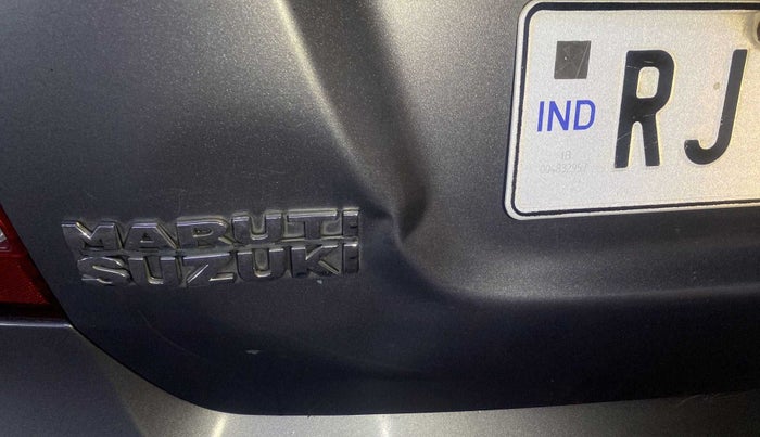 2015 Maruti Wagon R 1.0 VXI, Petrol, Manual, 43,349 km, Dicky (Boot door) - Minor scratches