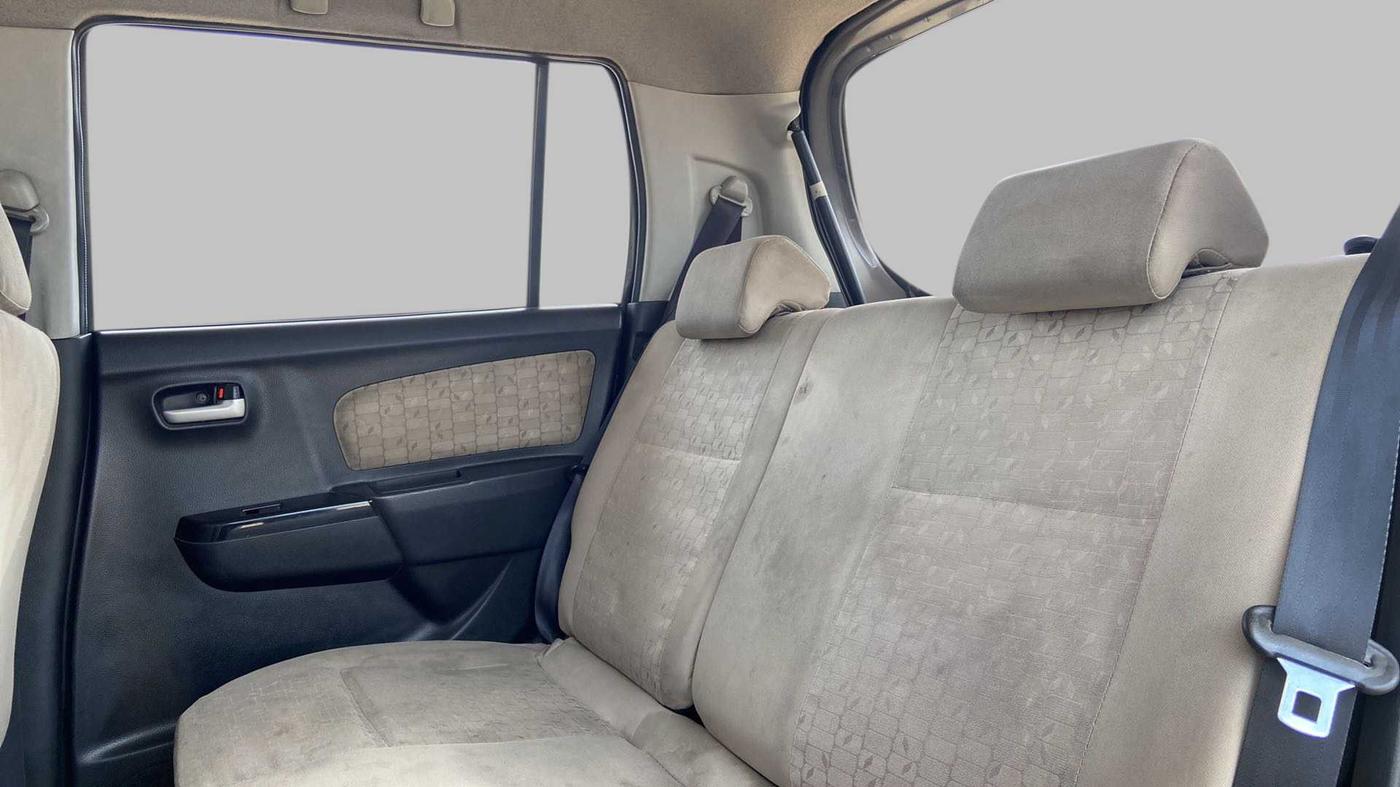 2017 Maruti Wagon R 1.0 VXI+, Petrol, Manual, 1,11,965 km, Right Side Rear Door Cabin