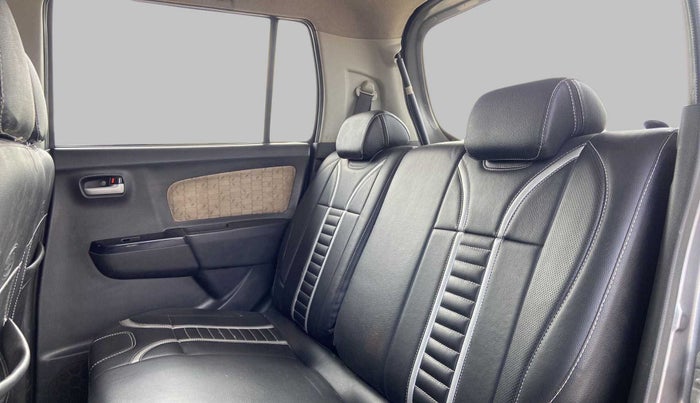 2017 Maruti Wagon R 1.0 VXI+, Petrol, Manual, 94,753 km, Right Side Rear Door Cabin