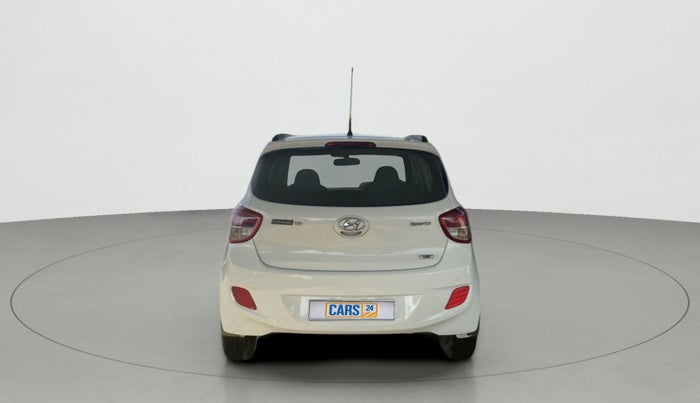 2016 Hyundai Grand i10 SPORTZ 1.2 KAPPA VTVT, Petrol, Manual, 47,237 km, Back/Rear