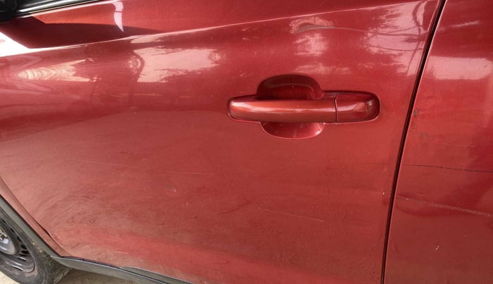 2017 Maruti Vitara Brezza VDI, Diesel, Manual, 67,646 km, Front passenger door - Slightly dented