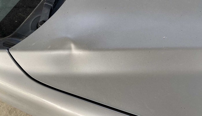 2015 Maruti Alto 800 LXI, Petrol, Manual, 72,796 km, Bonnet (hood) - Slightly dented