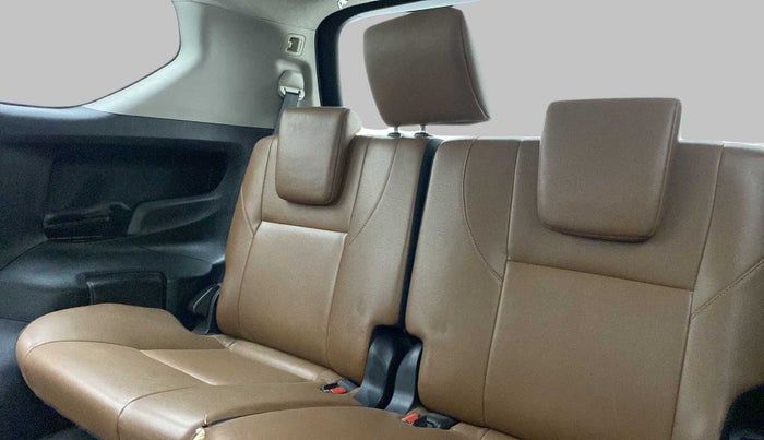 2016 Toyota Innova Crysta 2.8 ZX AT 7 STR, Diesel, Automatic, 78,374 km, Third Seat Row ( optional )