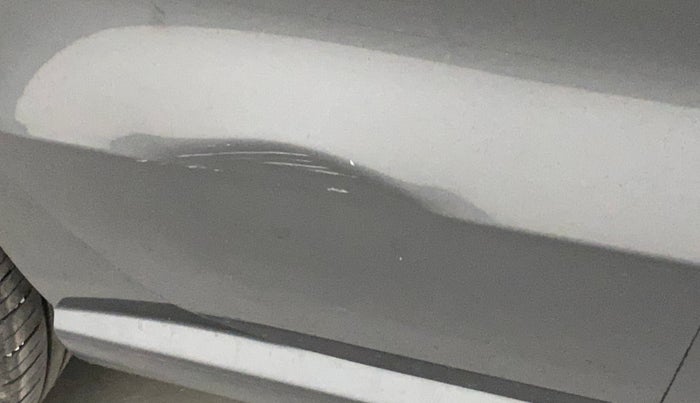 2019 Volkswagen Ameo COMFORTLINE 1.0L, Petrol, Manual, 1,19,544 km, Right rear door - Slightly dented
