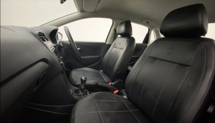 2019 Volkswagen Ameo COMFORTLINE 1.0L, Petrol, Manual, 1,19,544 km, Right Side Front Door Cabin