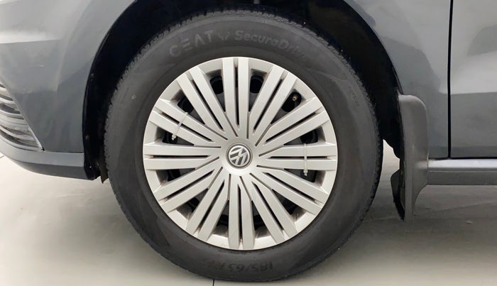 2019 Volkswagen Ameo COMFORTLINE 1.0L, Petrol, Manual, 1,19,544 km, Left Front Wheel