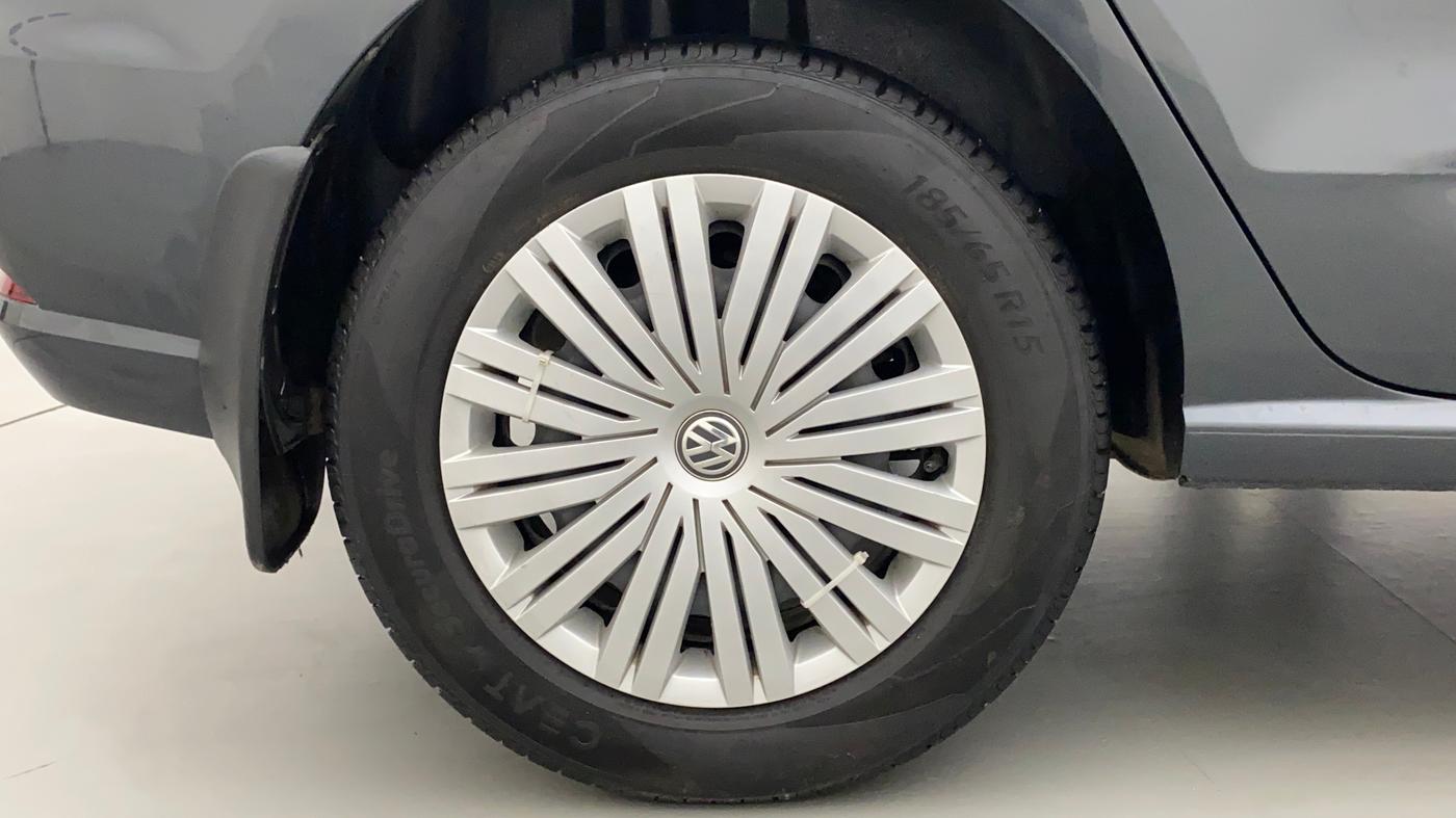 2019 Volkswagen Ameo COMFORTLINE 1.0L, Petrol, Manual, 1,19,544 km, Right Rear Wheel