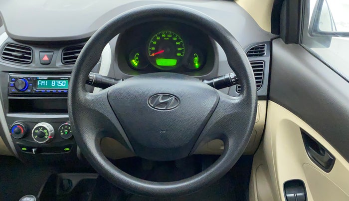 2015 Hyundai Eon ERA +, Petrol, Manual, 75,307 km, Steering Wheel Close Up