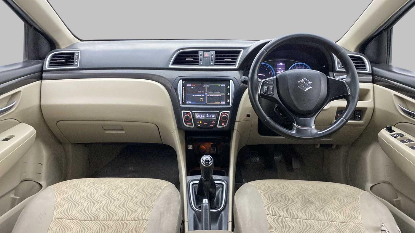 2016 Maruti Ciaz ZDI+ SHVS, Diesel, Manual, 1,10,103 km, Dashboard