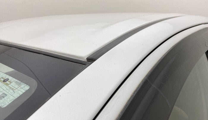 2016 Maruti Ciaz ZDI+ SHVS, Diesel, Manual, 1,10,103 km, Left A pillar - Slightly dented