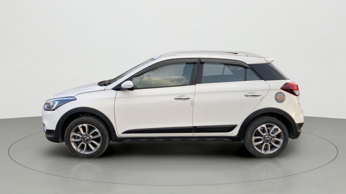 2018 Hyundai i20 Active 1.2 SX, Petrol, Manual, 46,260 km, Left Side