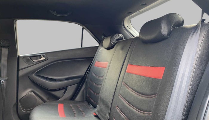2018 Hyundai i20 Active 1.2 SX, Petrol, Manual, 46,260 km, Right Side Rear Door Cabin