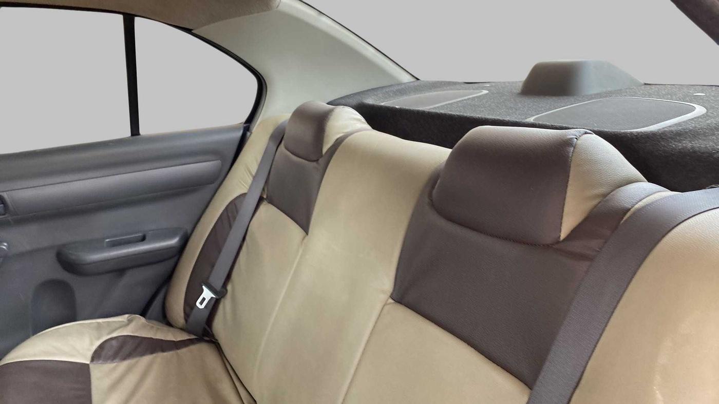 2010 Maruti Swift Dzire LXI, Petrol, Manual, 52,476 km, Right Side Rear Door Cabin