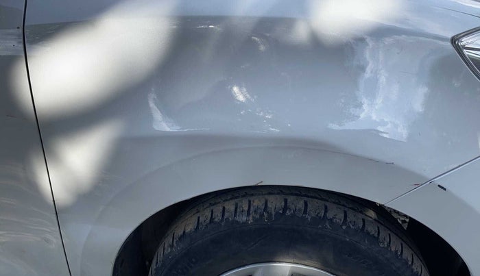 2018 Maruti Swift VXI, Petrol, Manual, 47,004 km, Right fender - Minor scratches
