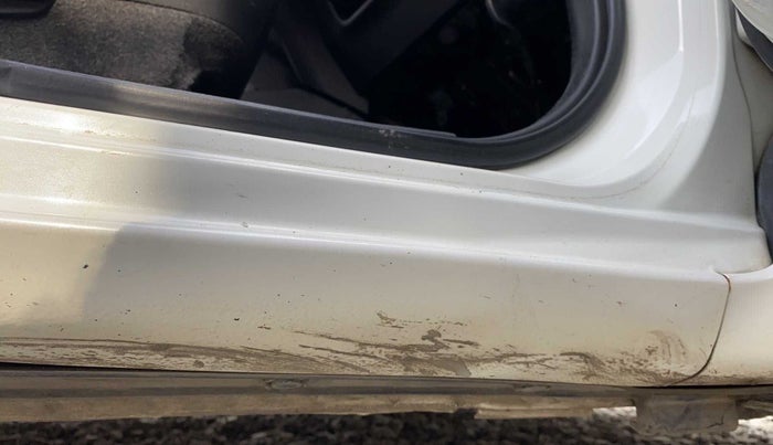2018 Maruti Swift VXI, Petrol, Manual, 47,004 km, Right running board - Slightly dented