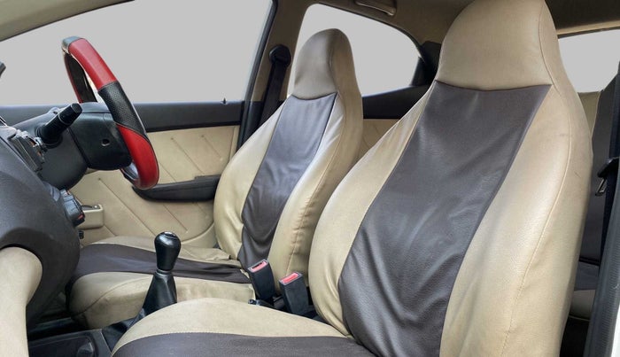 2013 Hyundai Eon D-LITE+, Petrol, Manual, 30,840 km, Right Side Front Door Cabin