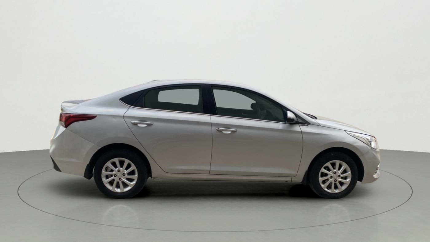 2018 Hyundai Verna 1.6 EX VTVT AT, Petrol, Automatic, 84,539 km, Right Side View
