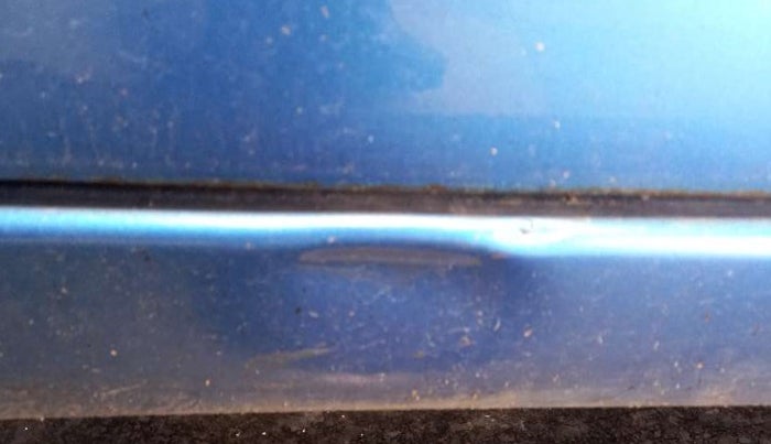 2015 Maruti Celerio VXI CNG, CNG, Manual, 80,581 km, Left running board - Slightly dented