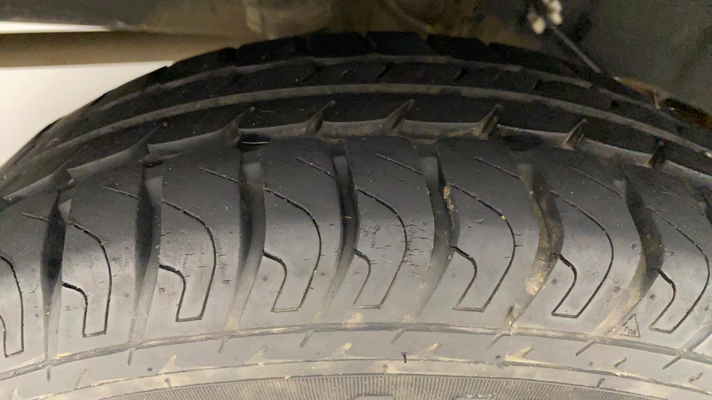 2018 Datsun Go Plus T, Petrol, Manual, 12,169 km, Right Rear Tyre Tread