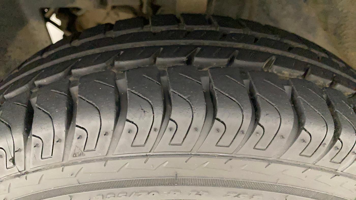 2018 Datsun Go Plus T, Petrol, Manual, 12,169 km, Left Front Tyre Tread