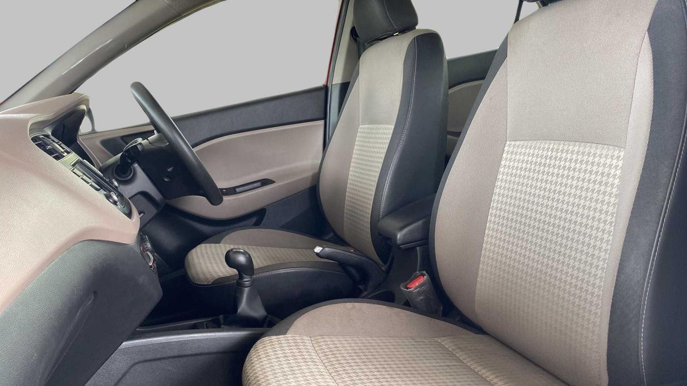 2019 Hyundai Elite i20 SPORTZ PLUS 1.2, Petrol, Manual, 40,536 km, Right Side Front Door Cabin