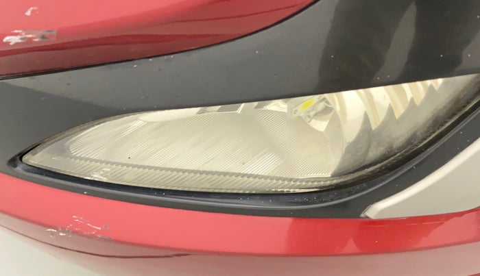 2018 Mahindra XUV500 W7, Diesel, Manual, 57,411 km, Left fog light - Not working