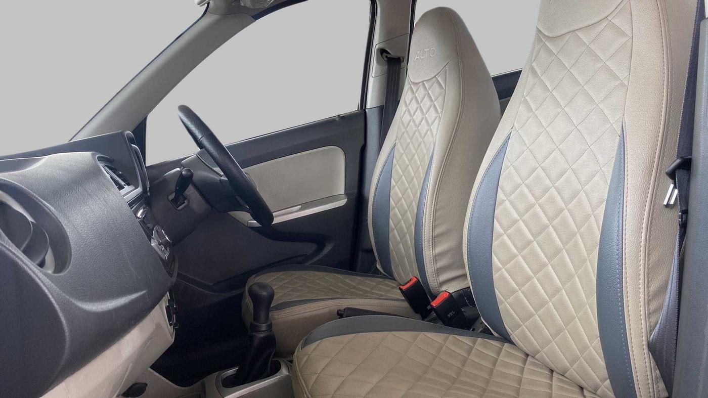 2018 Maruti Alto K10 VXI, Petrol, Manual, 48,617 km, Right Side Front Door Cabin