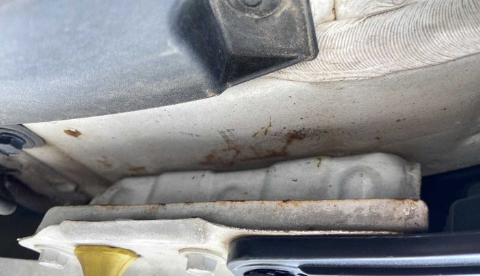 2017 Hyundai Elite i20 SPORTZ 1.2, Petrol, Manual, 77,448 km, Left Apron - Apron is partially repaired