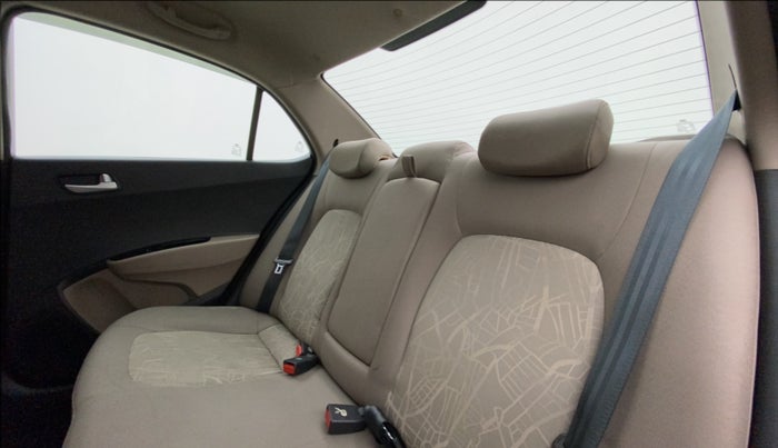 2016 Hyundai Xcent S AT 1.2, Petrol, Automatic, 46,555 km, Right Side Rear Door Cabin