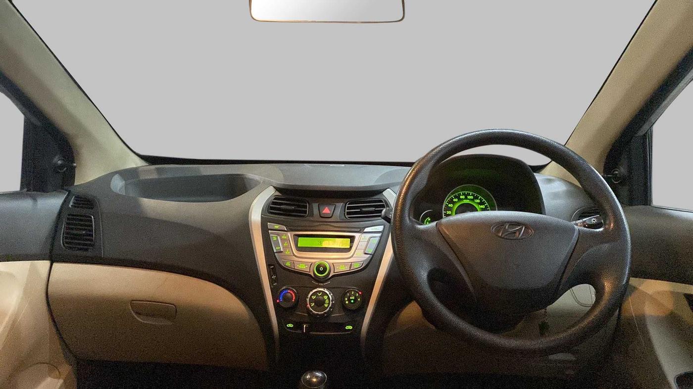2016 Hyundai Eon MAGNA +, Petrol, Manual, 30,293 km, Dashboard
