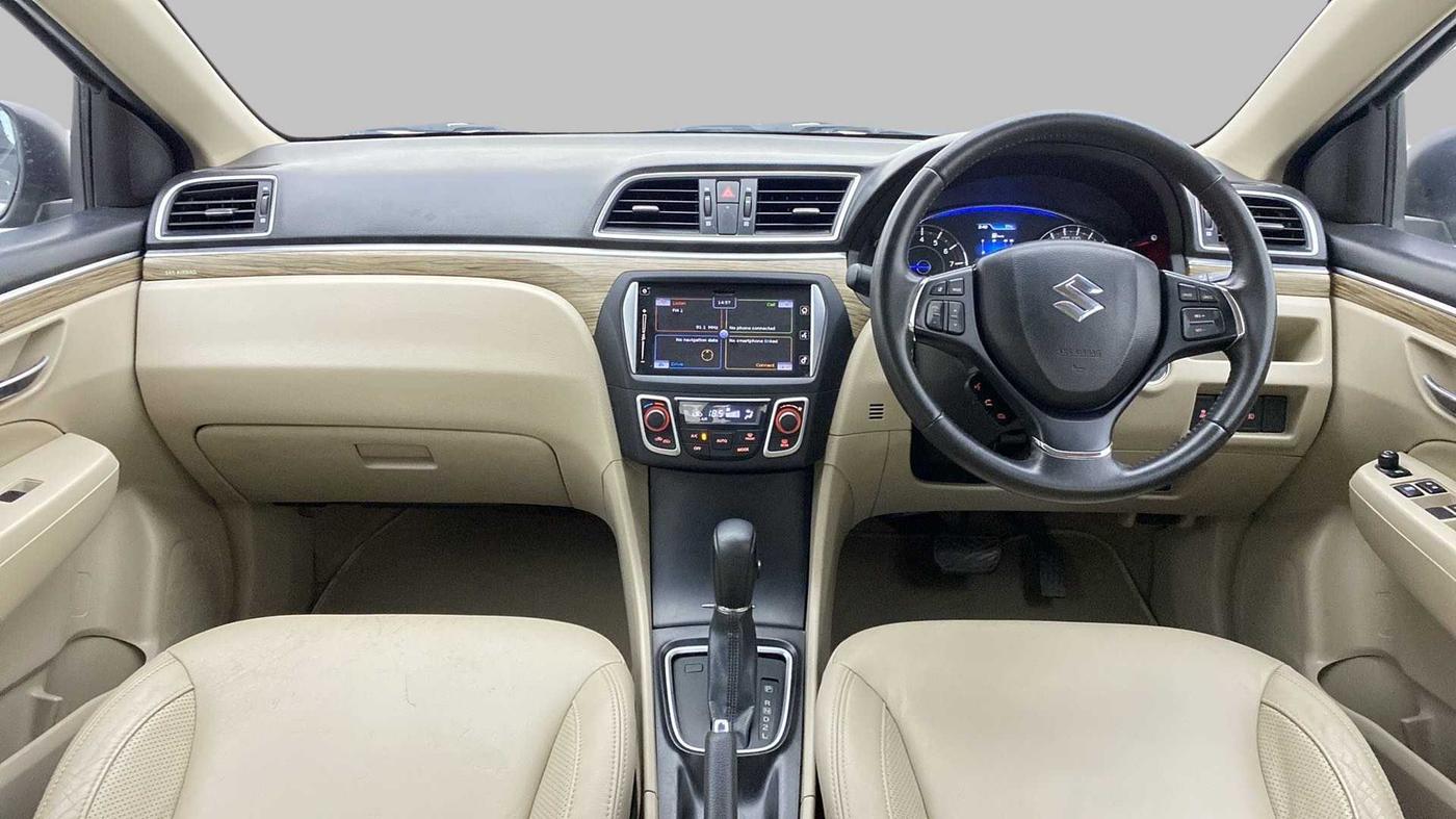 2018 Maruti Ciaz ALPHA  AT 1.5 SHVS PETROL, Petrol, Automatic, 54,666 km, Dashboard