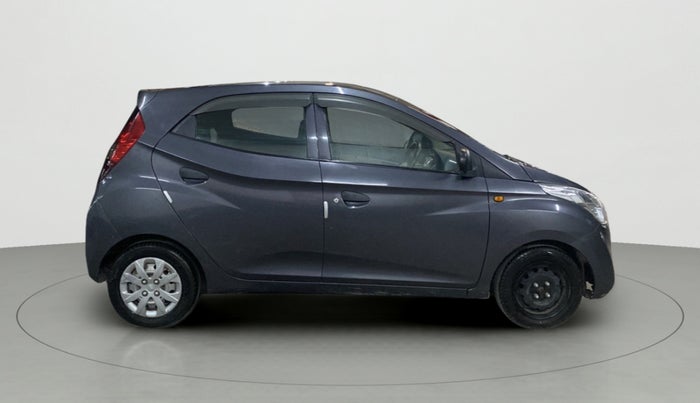 2016 Hyundai Eon MAGNA +, Petrol, Manual, 77,224 km, Right Side View