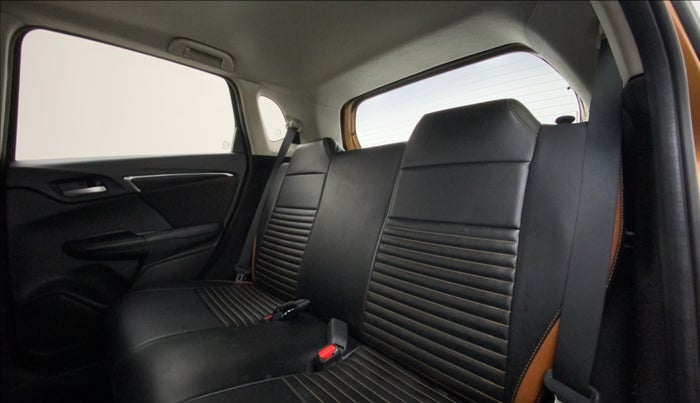 2021 Honda WR-V 1.5L I-DTEC VX MT, Diesel, Manual, 72,262 km, Right Side Rear Door Cabin
