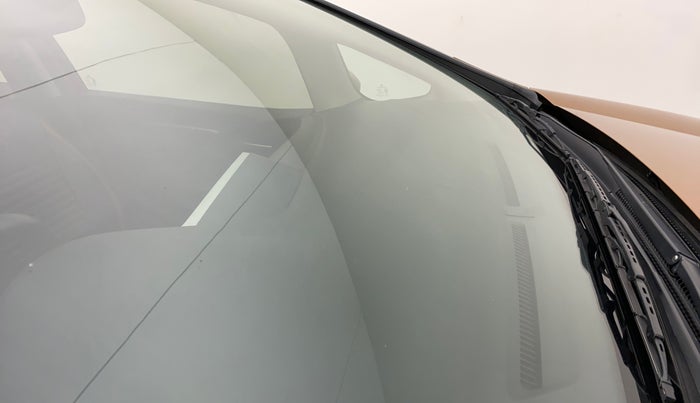 2021 Honda WR-V 1.5L I-DTEC VX MT, Diesel, Manual, 72,262 km, Front windshield - Minor spot on windshield