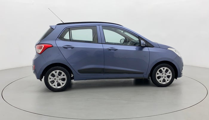 2016 Hyundai Grand i10 SPORTZ 1.2 KAPPA VTVT, Petrol, Manual, 60,662 km, Right Side View