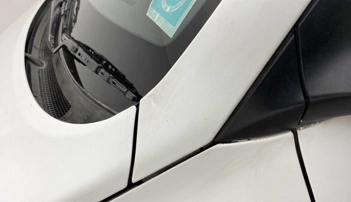 2018 Hyundai Elite i20 ASTA 1.2  CVT, Petrol, Automatic, 70,836 km, Left A pillar - Slightly dented