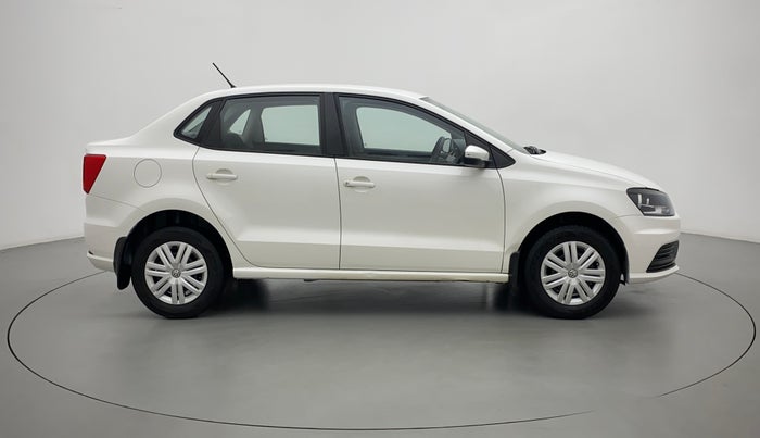 2018 Volkswagen Ameo TRENDLINE 1.0L, Petrol, Manual, 24,385 km, Right Side View