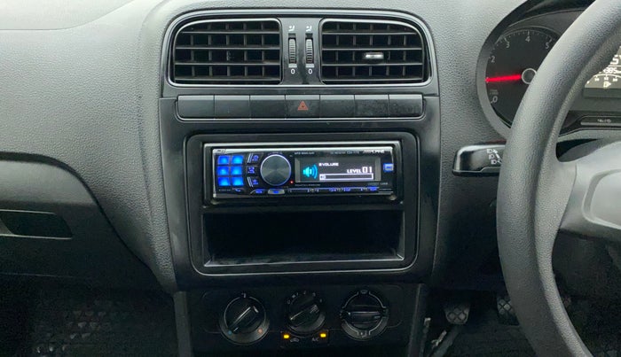 2018 Volkswagen Ameo TRENDLINE 1.0L, Petrol, Manual, 24,385 km, Air Conditioner