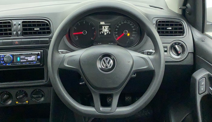 2018 Volkswagen Ameo TRENDLINE 1.0L, Petrol, Manual, 24,385 km, Steering Wheel Close Up