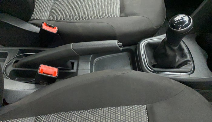 2018 Volkswagen Ameo TRENDLINE 1.0L, Petrol, Manual, 24,385 km, Gear Lever