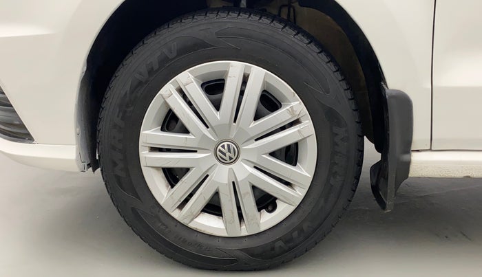 2018 Volkswagen Ameo TRENDLINE 1.0L, Petrol, Manual, 24,385 km, Left Front Wheel