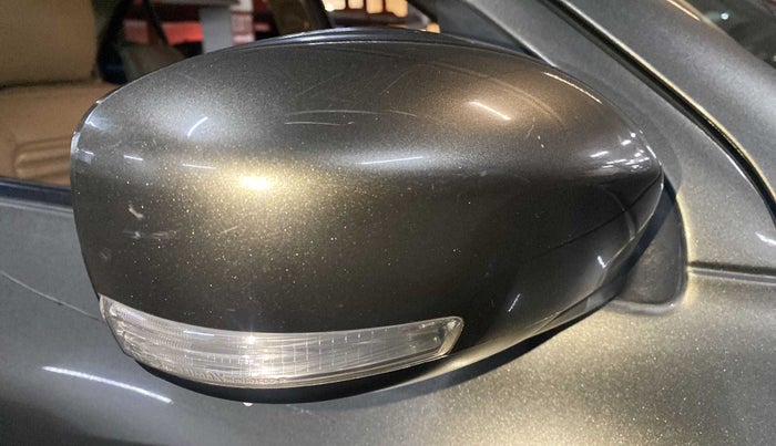 2018 Maruti Dzire VXI, Petrol, Manual, 1,16,881 km, Right rear-view mirror - Mirror motor not working