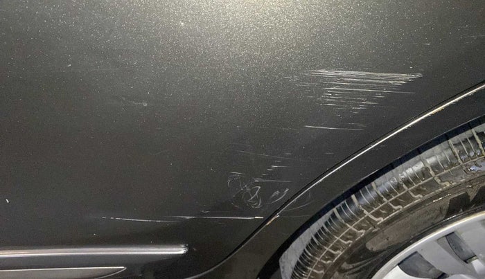 2018 Maruti Dzire VXI, Petrol, Manual, 1,16,881 km, Rear left door - Minor scratches