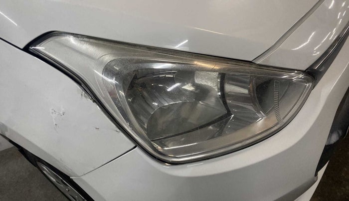 2016 Hyundai Grand i10 SPORTZ 1.2 KAPPA VTVT, Petrol, Manual, 42,199 km, Right headlight - Minor scratches
