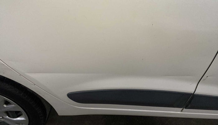 2016 Hyundai Grand i10 SPORTZ 1.2 KAPPA VTVT, Petrol, Manual, 42,199 km, Right rear door - Slightly dented