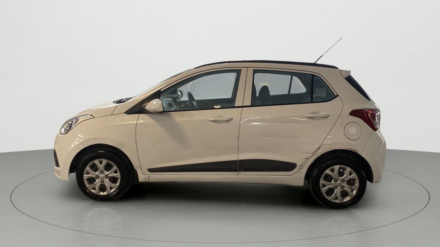 2016 Hyundai Grand i10 SPORTZ 1.2 KAPPA VTVT, Petrol, Manual, 42,199 km, Left Side