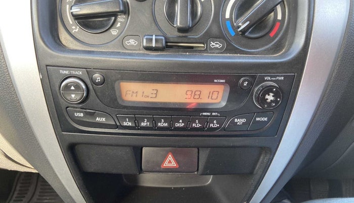 2018 Maruti Alto 800 VXI, Petrol, Manual, 61,029 km, Infotainment system - Button has minor damage