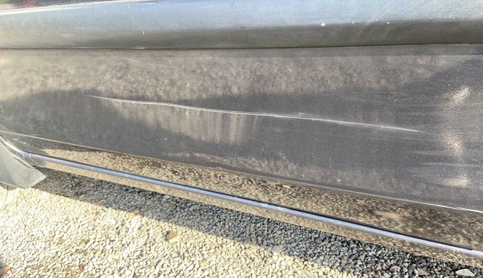 2018 Maruti Alto 800 VXI, Petrol, Manual, 61,029 km, Front passenger door - Minor scratches