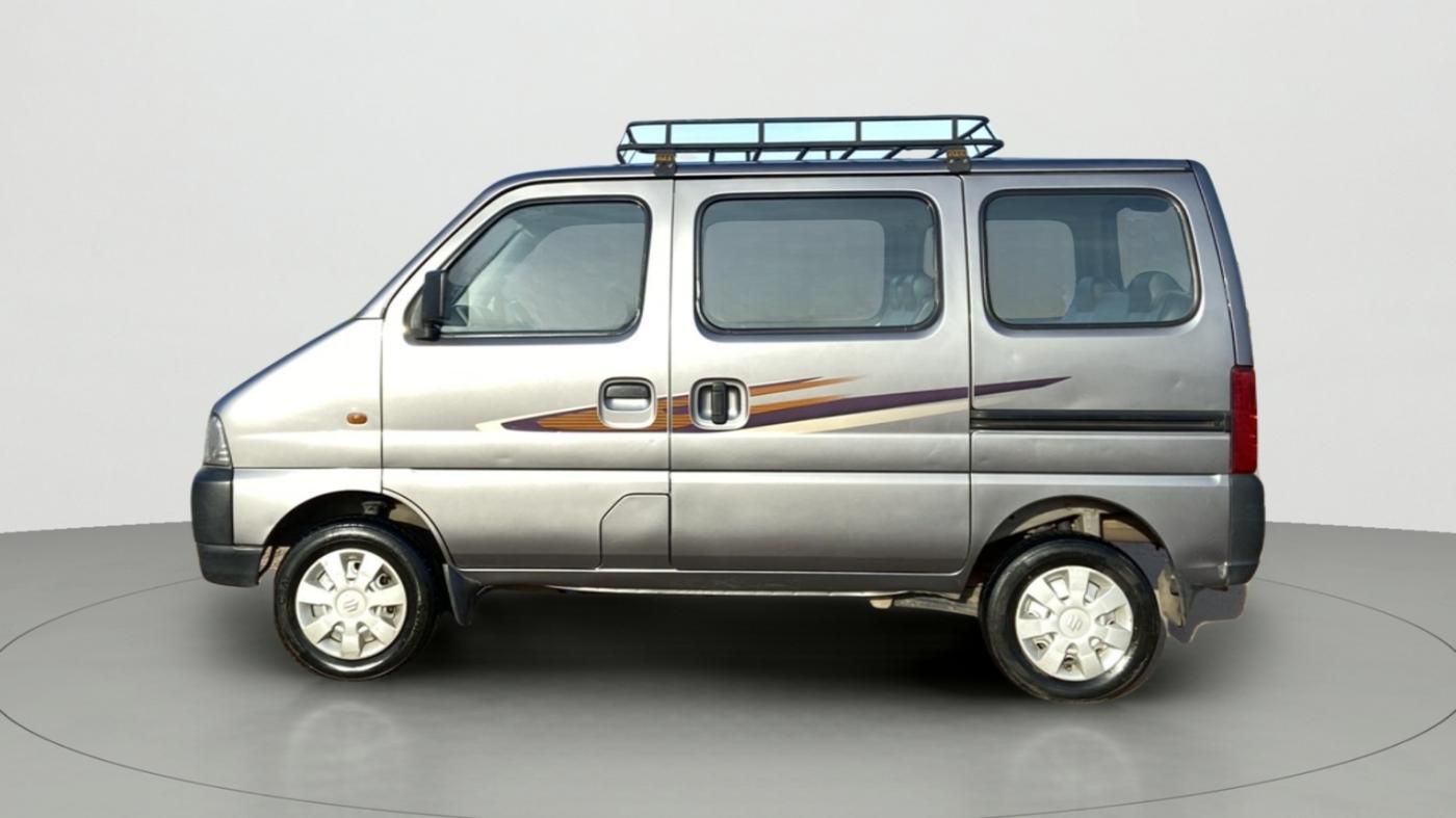 2018 Maruti Eeco 7 STR, Petrol, Manual, 33,000 km, Left Side
